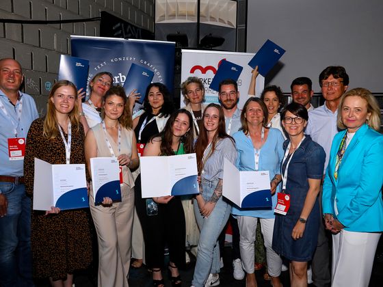 Foto: Diplomverleihung Marketing Management
